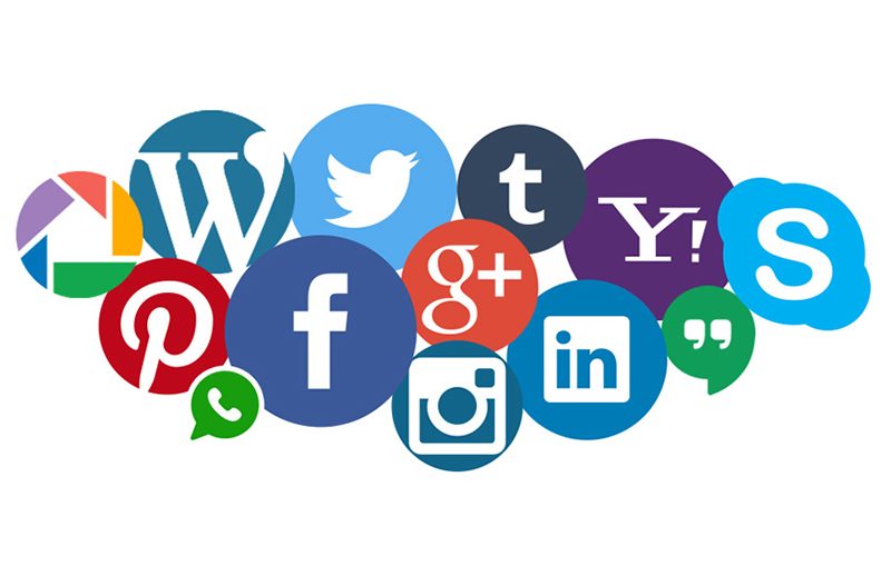 Les Réseaux Sociaux : Une Nouvelle Ouverture pour Le Service Client