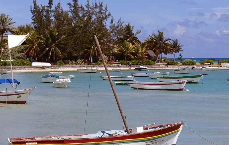 Organiser un voyage d’affaires à l’île Maurice est une vraie partie de plaisir. Il y a tellement de belles choses à découvrir et d’opportunités de business que vous ferez d’une pierre deux coups !