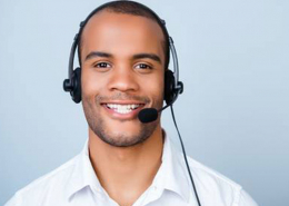 Grâce à des phrases positives, les firmes peuvent optimiser l’expérience des consommateurs. Conséquemment, sa relation client en sera grandement améliorée.