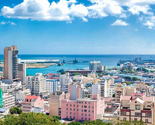 Port-Louis est la ville considérée comme la destination clé pour réussir les projets d’externalisation. Nous exposons dans cet article les atouts de la capitale de l’île Maurice.